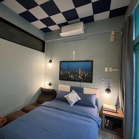 Local Backpacker Hostel Tainan Eksteriør billede