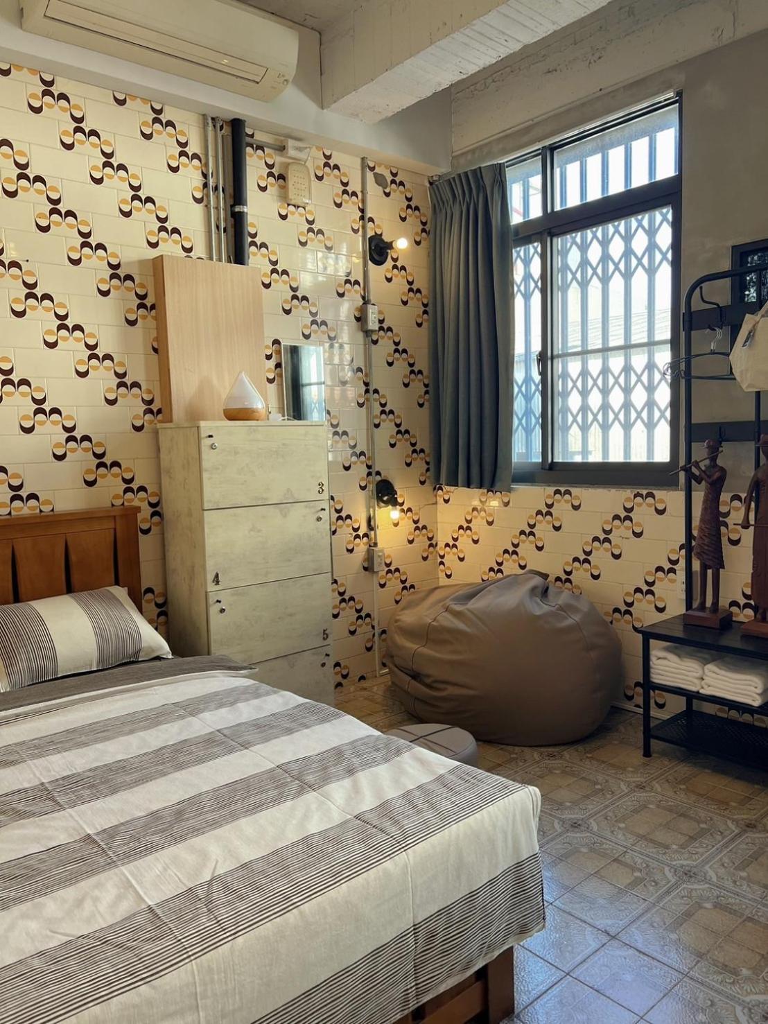 Local Backpacker Hostel Tainan Eksteriør billede